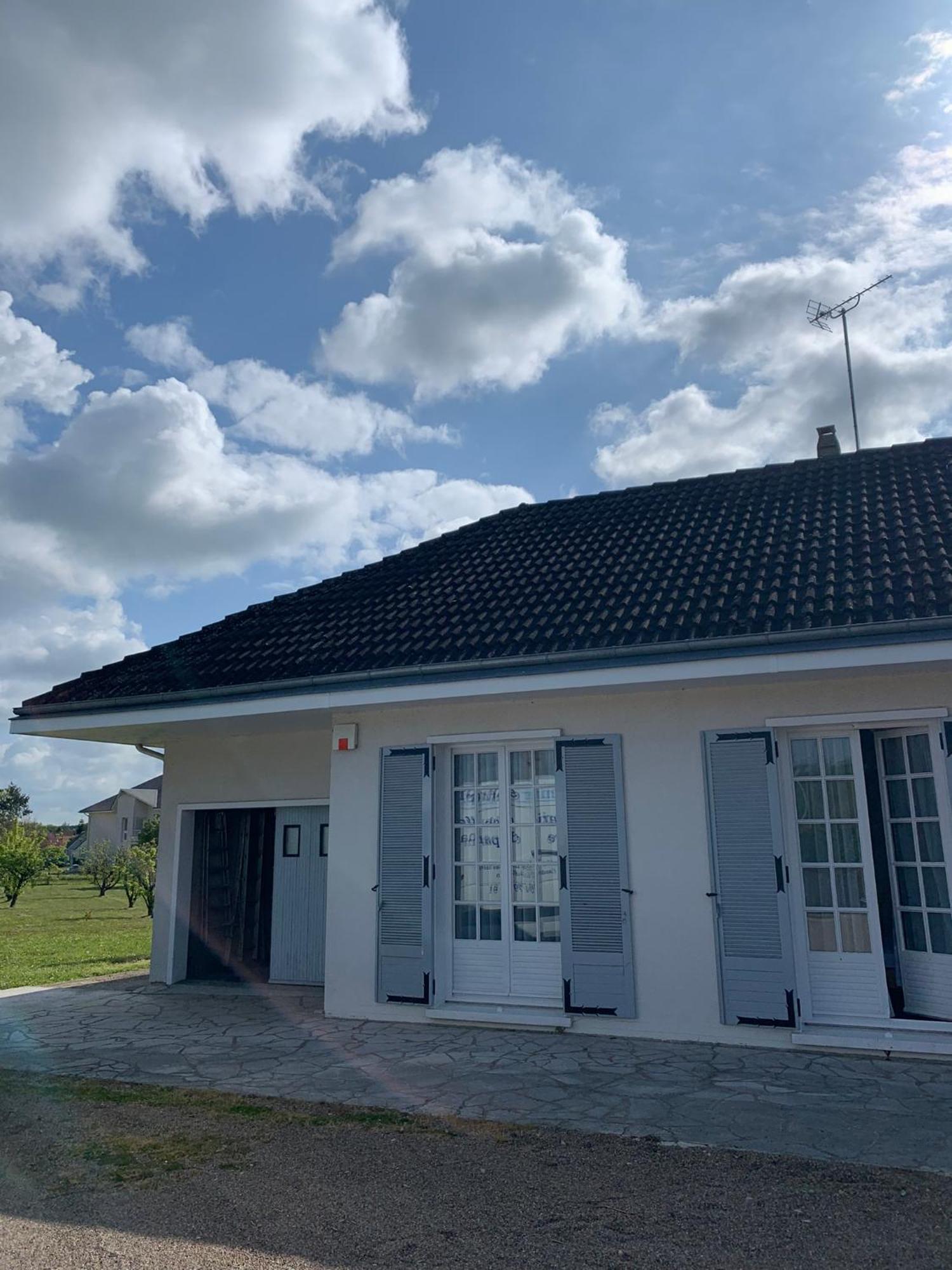 Les Cormiers Villa Chailles  Exterior photo
